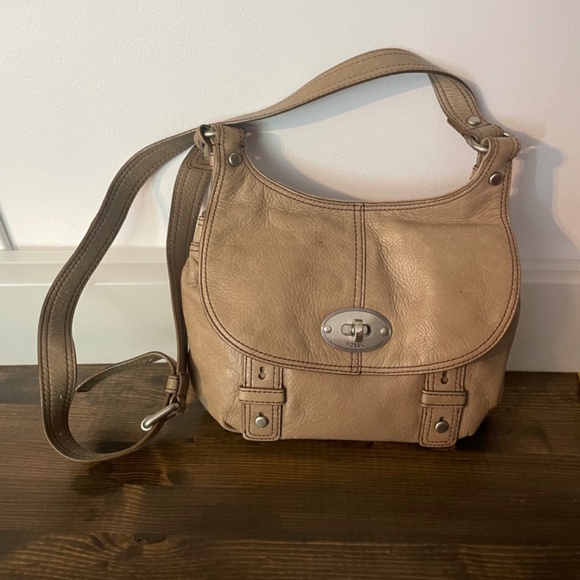 Fossil Maddox leather turn lock crossbody tan - Picture 2 of 8